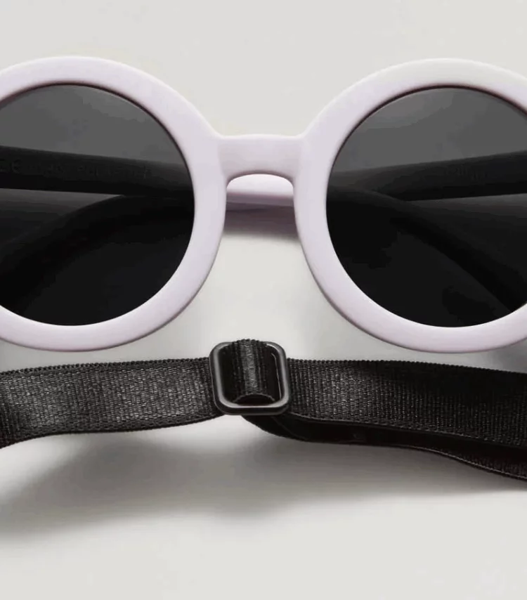 Lunette de soleil violet