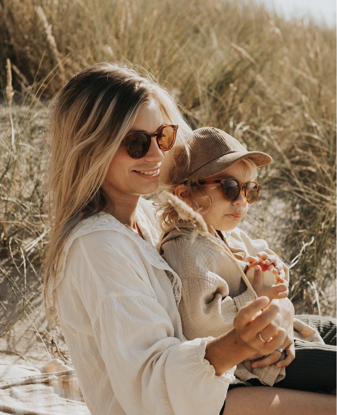 Lunette de soleil adulte rose poudré – Image 2