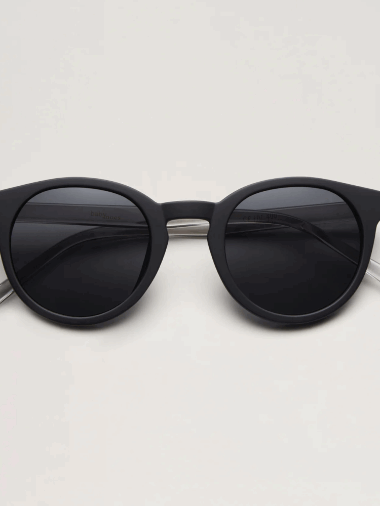 Lunette de soleil enfant noire