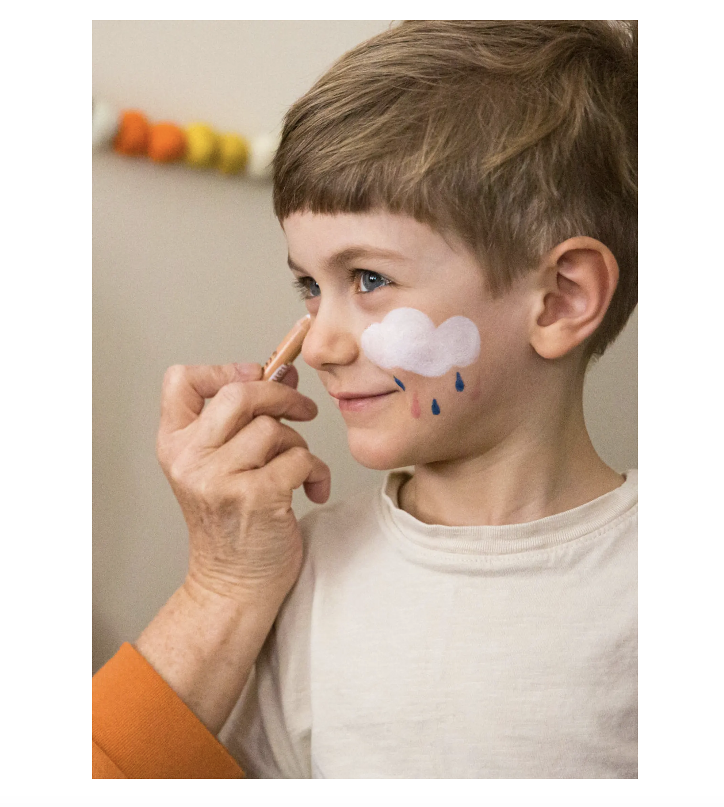 Crayons de maquillage Arc-en-ciel – Image 2