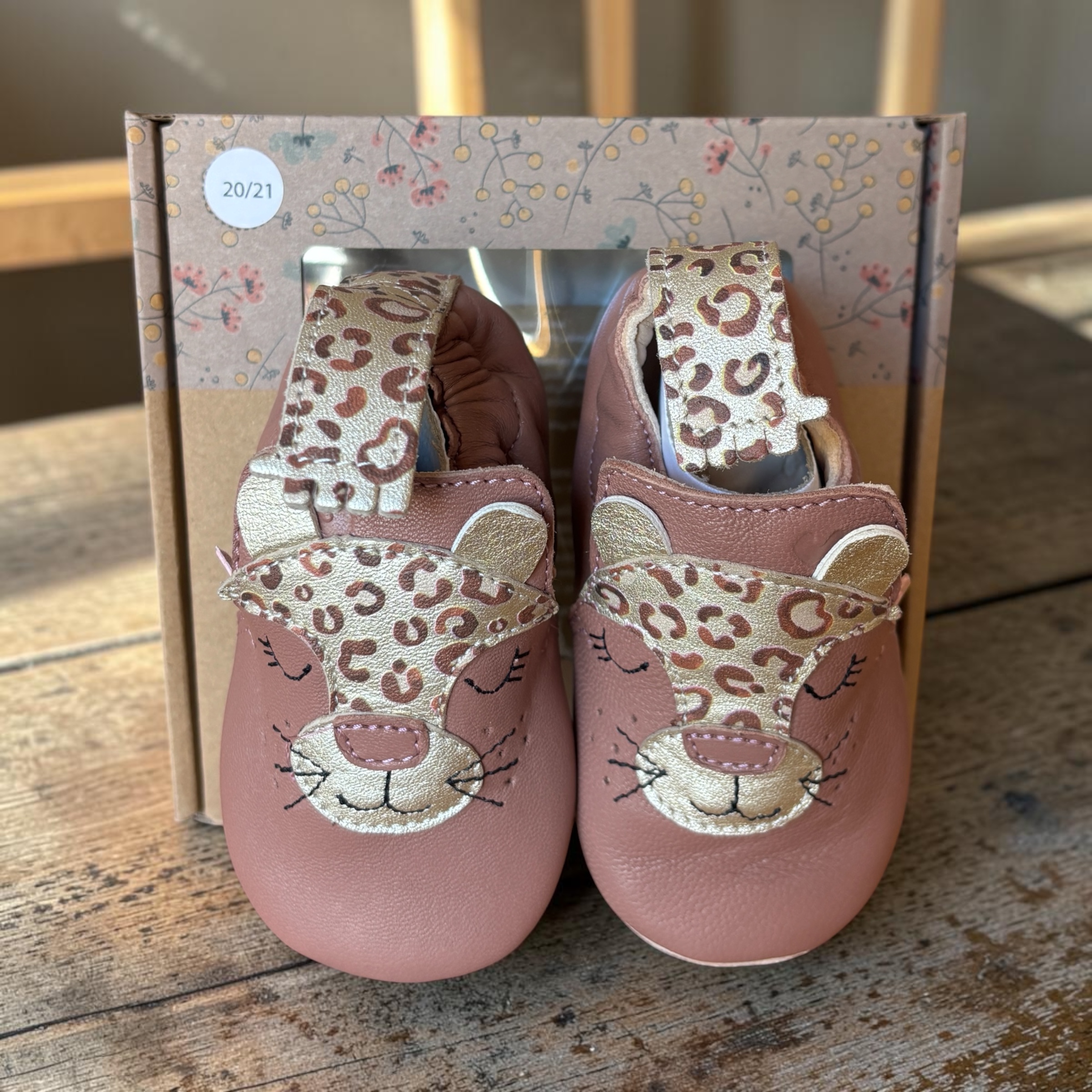 Chaussons bébé en cuir EASY PEASY - Ma panthère Rose